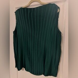 Zara Dark Green Pleated Blouse